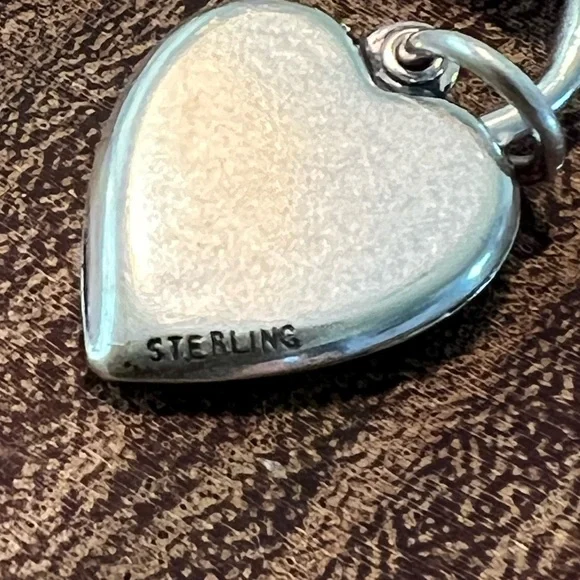 Sterling Silver .925 Heart Charm Bracelet - Picture 3 of 4